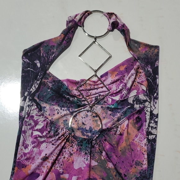 Halter top. - Picture 4 of 5